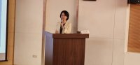 點選照片右側觀看下一張
